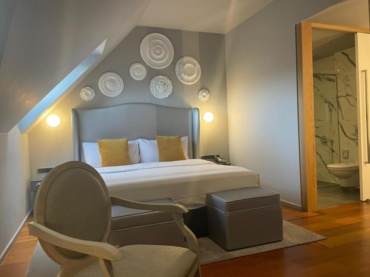 987 Design Prague Hotel Bagian luar foto