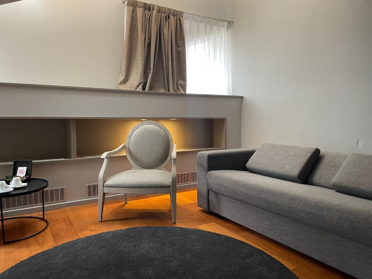987 Design Prague Hotel Bagian luar foto