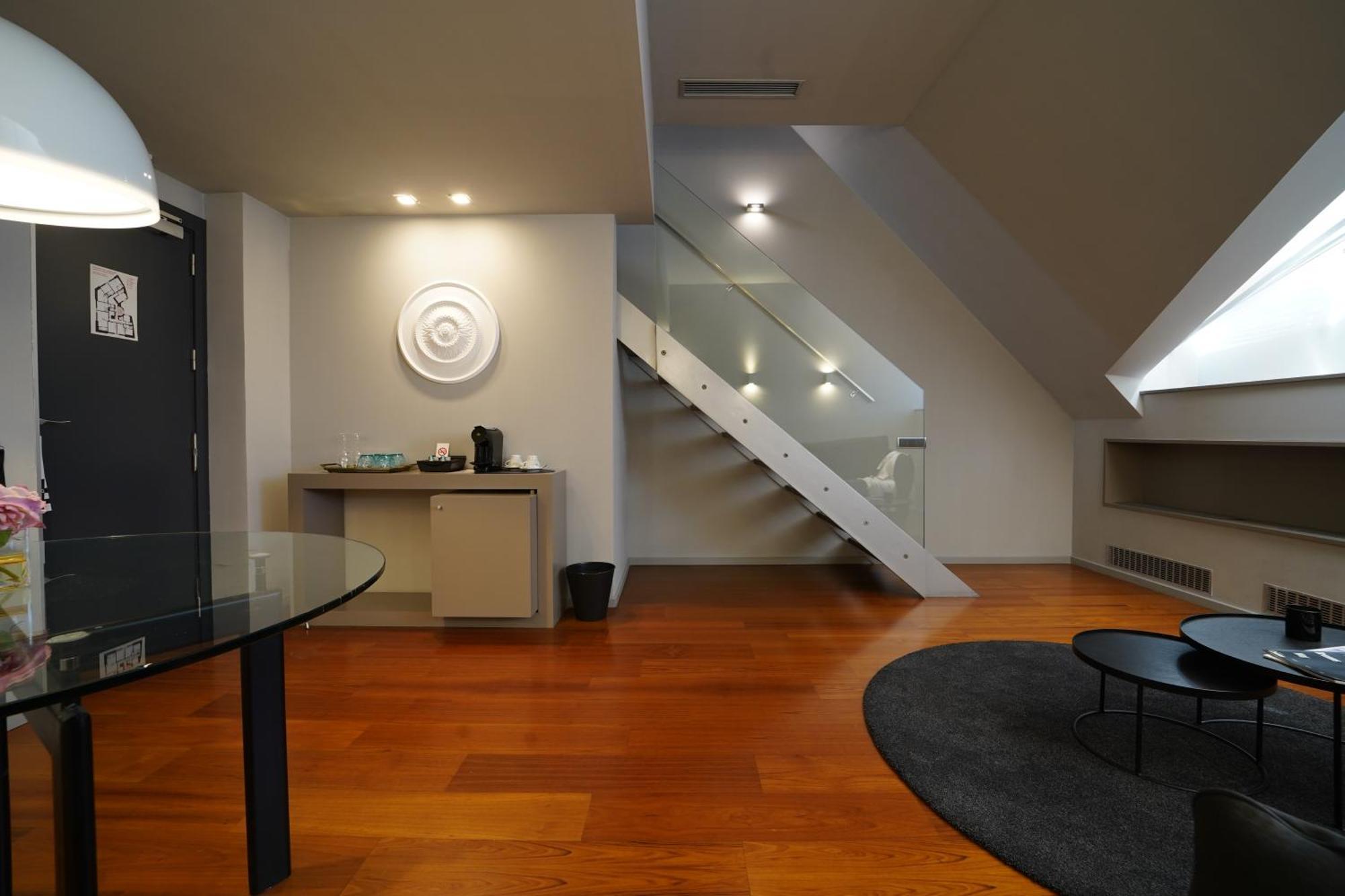 987 Design Prague Hotel Bagian luar foto